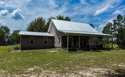 House in Lee, Florida, United States 1