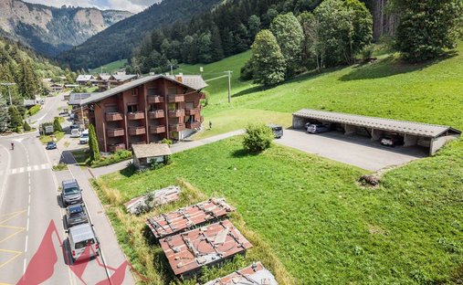 Land in Morzine, Auvergne-Rhône-Alpes, France 1
