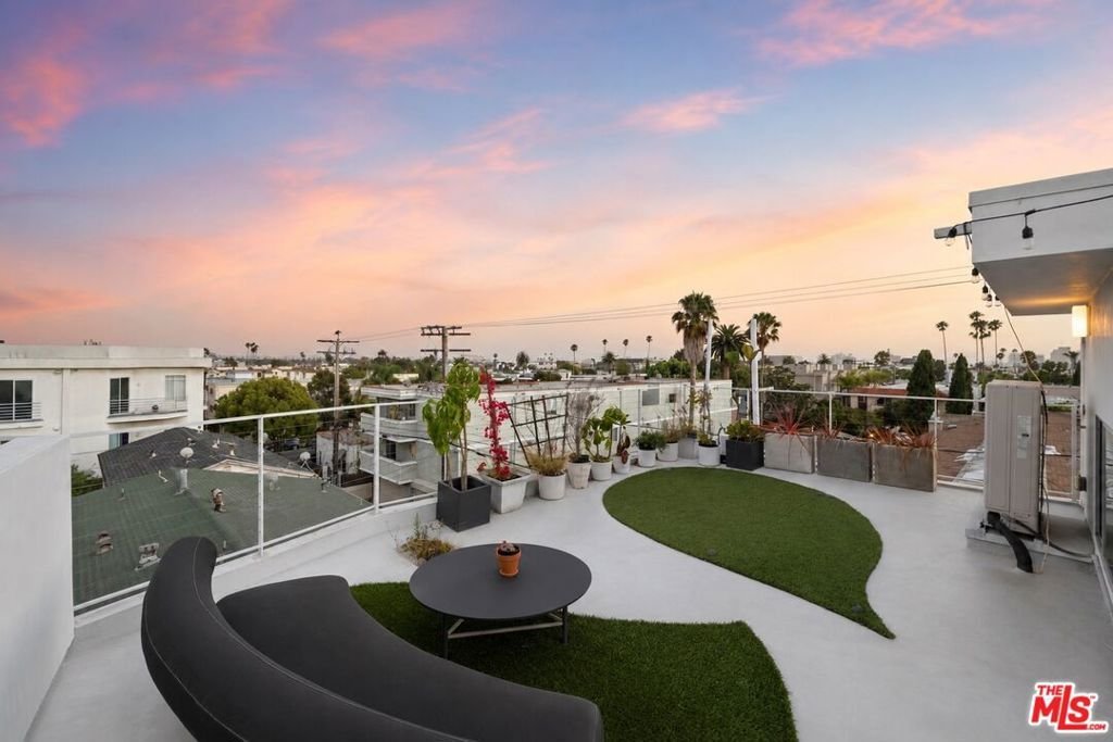 Condo in Santa Monica, California, United States 1 - 18511062