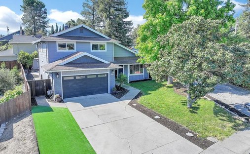 House in Martinez, California, United States 1