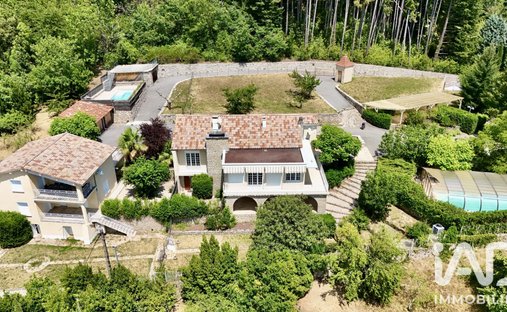 House in Meyras, Auvergne-Rhône-Alpes, France 1