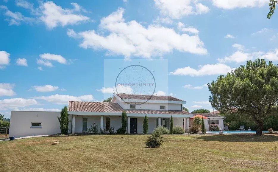 House in France 5 - 18509802