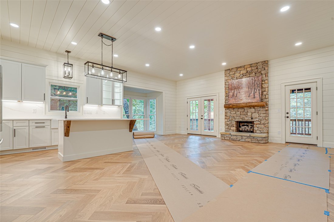House in Highlands, North Carolina, United States 2 - 18132921