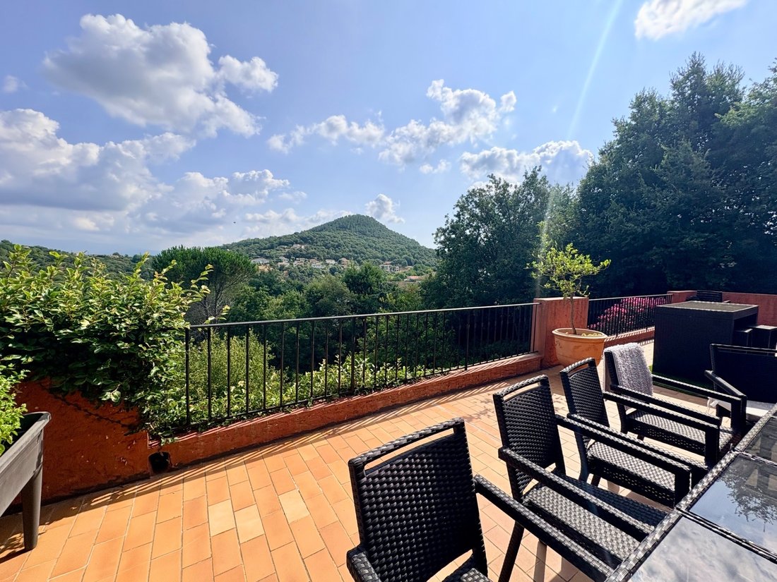 Casa a Les Adrets-de-l'Estérel, Provenza-Alpi-Costa Azzurra, Francia 2 - 18509568