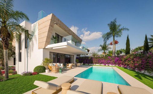Villa in Estepona, Andalusien, Spanien 1