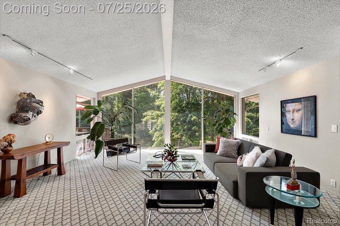 House in Farmington Hills, Michigan, United States 5 - 18515338