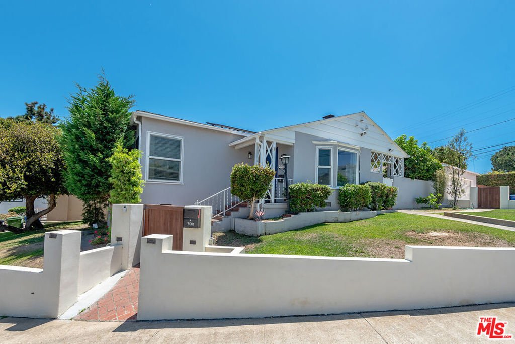 House in Los Angeles, California, United States 1 - 18511119