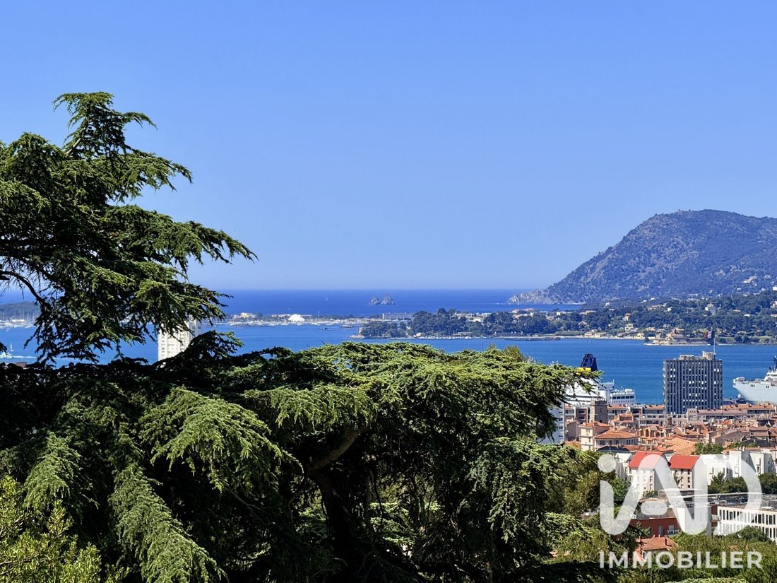 Apartment in Trois Quartiers-Siblas, Toulon, France 1 - 18518278