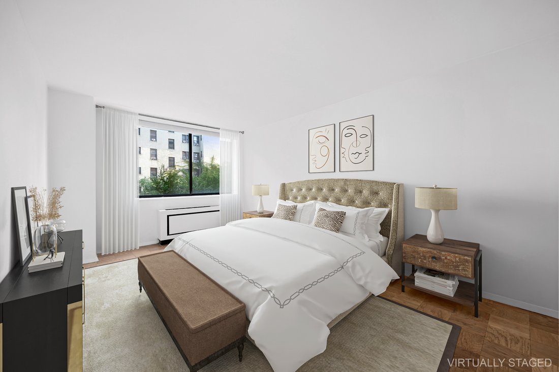 New York, New York, United States 4 - 18519237