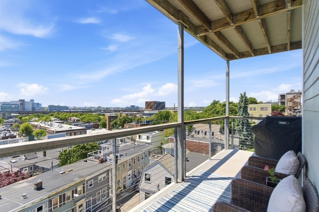 Condo in Boston, Massachusetts, United States 4 - 18098596