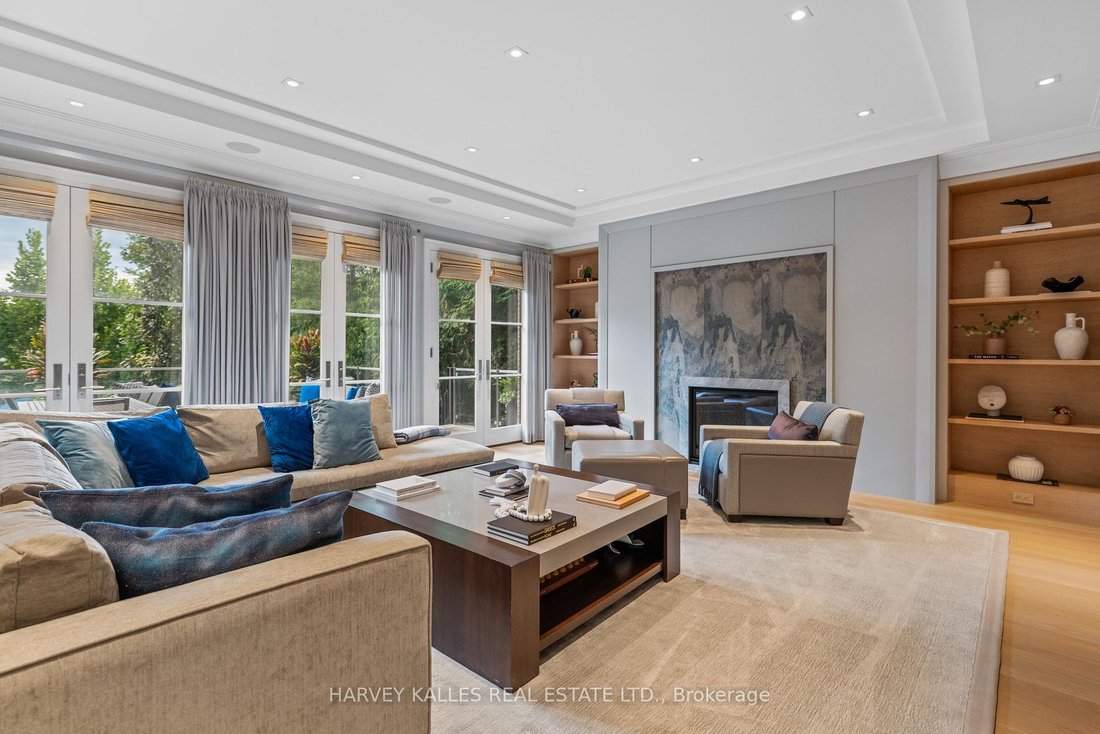 House in Toronto, Ontario, Canada 4 - 18514496