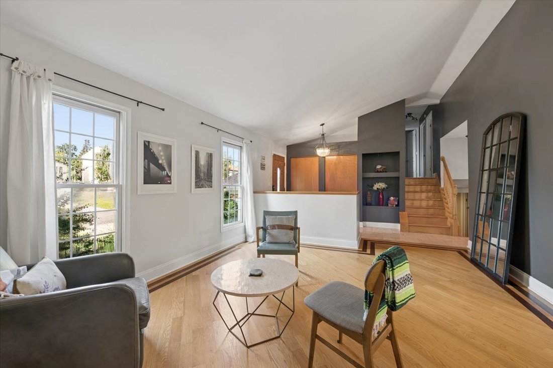 House in Carol Stream, Illinois, United States 4 - 18508531