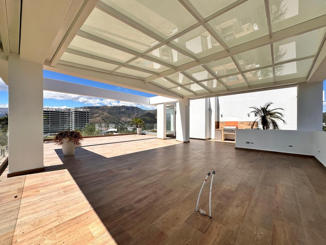 Apartment in Quito, Pichincha, Ecuador 3 - 18513318