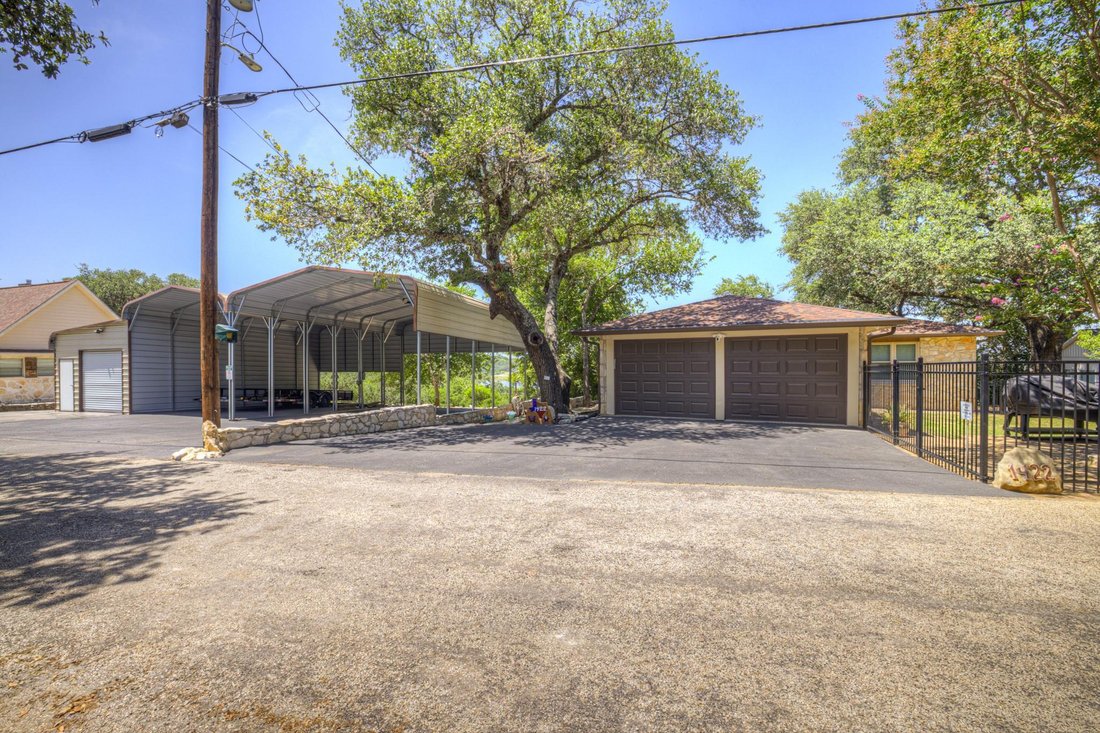 House in Canyon Lake, Texas, United States 2 - 18508716