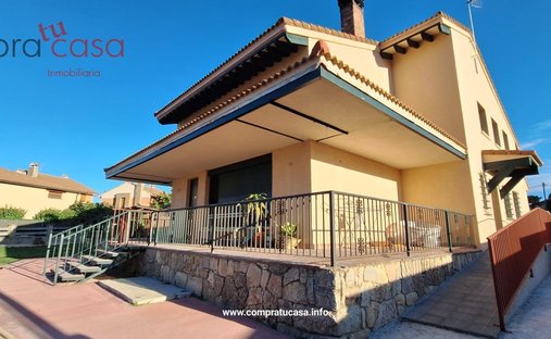 Villa in La Lastrilla, Kastilien und León, Spanien 1