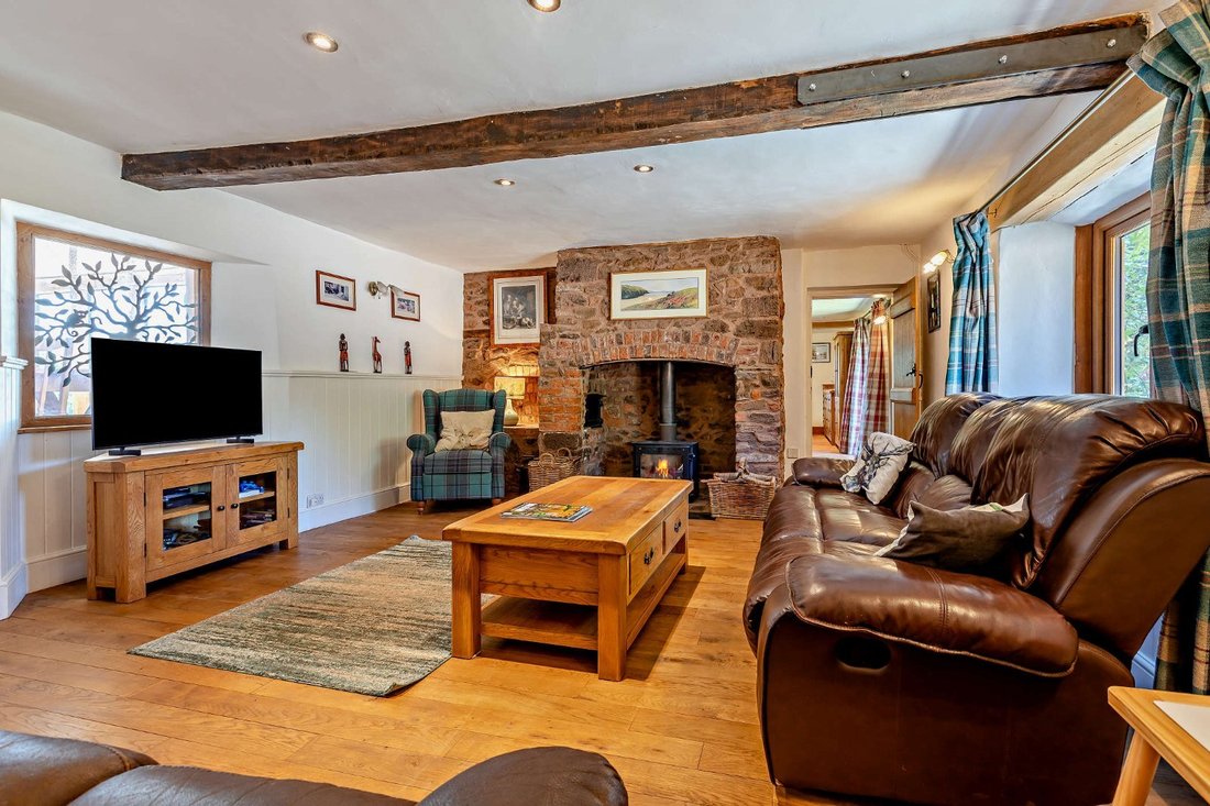 House in Washfield, England 3 - 18508353
