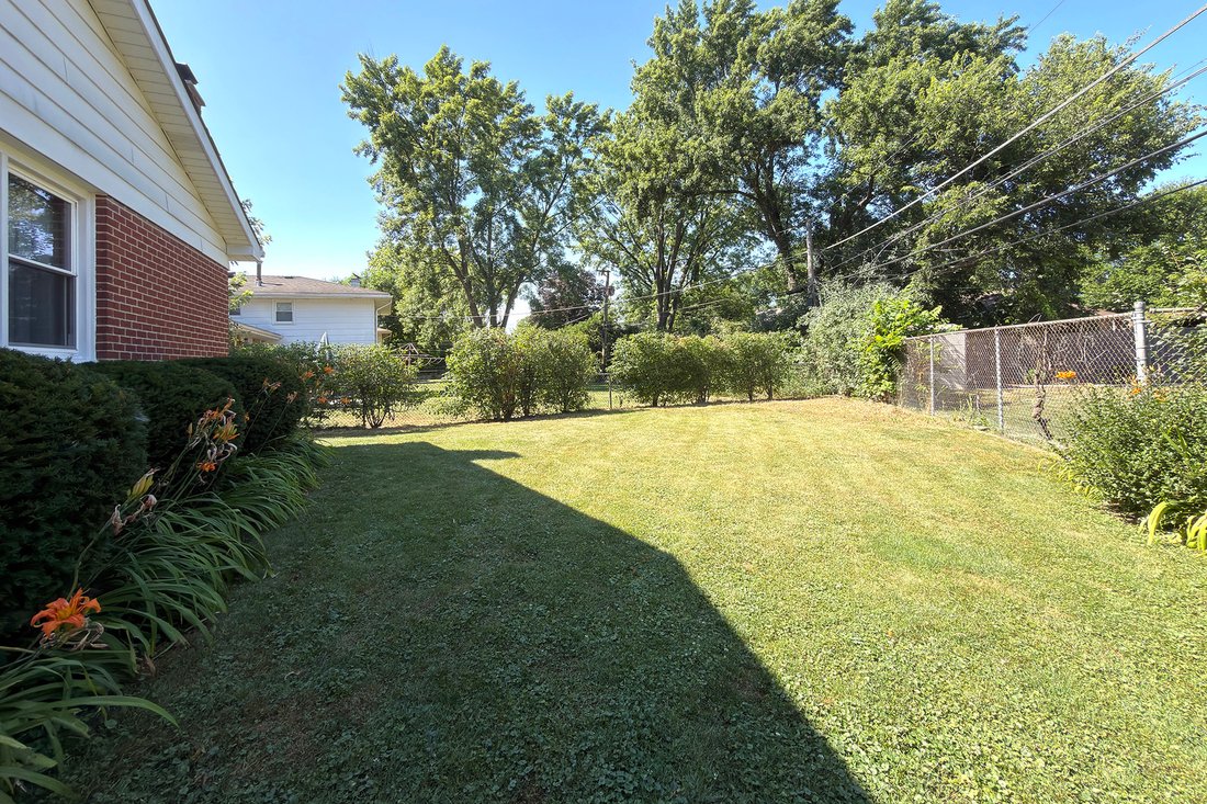 House in Mount Prospect, Illinois, United States 4 - 18512076
