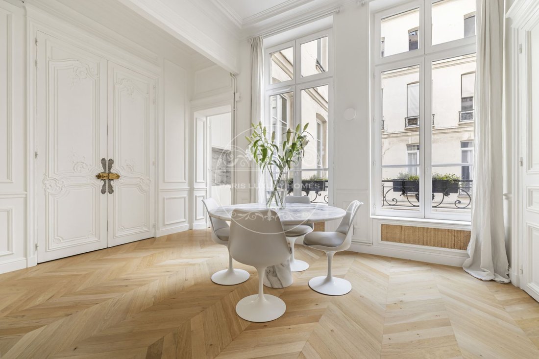 Apartment in Nationale-Deux Moulins, Paris 13e Arrondissement, Paris 5 - 18515467