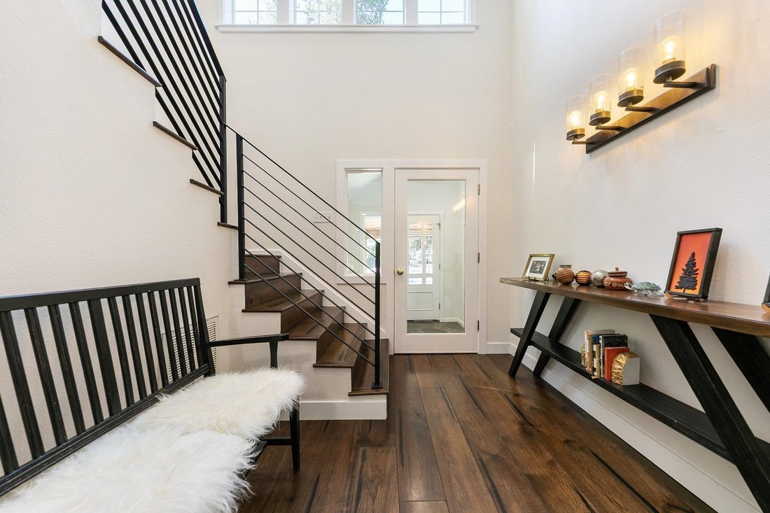 House in Truckee, California, United States 4 - 18518528