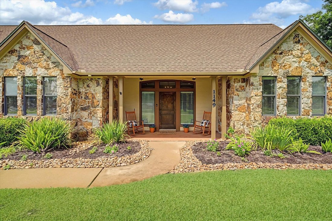 House in Angleton, Texas, United States 4 - 18512633