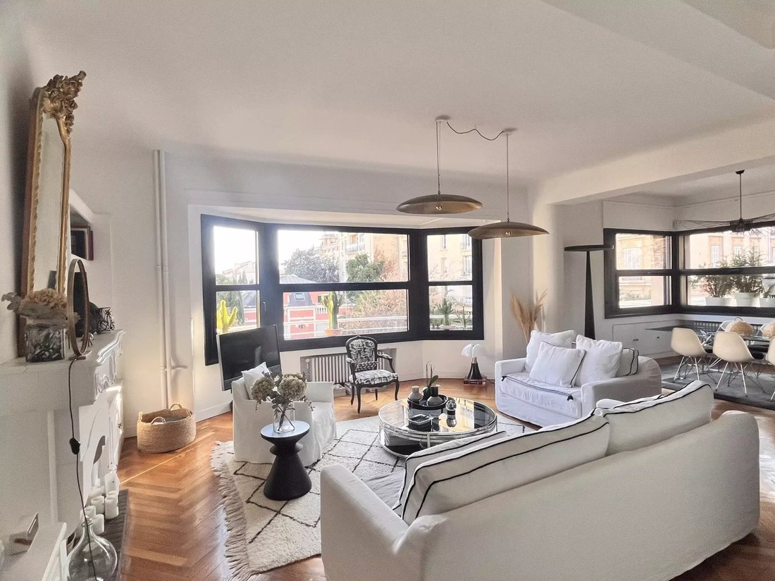 Apartment in Saint Giniez, 8e Arrondissement, Marseille 3 - 18522131