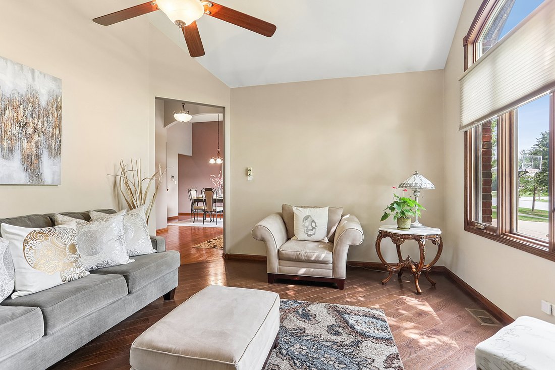 House in New Lenox, Illinois, United States 5 - 18512101