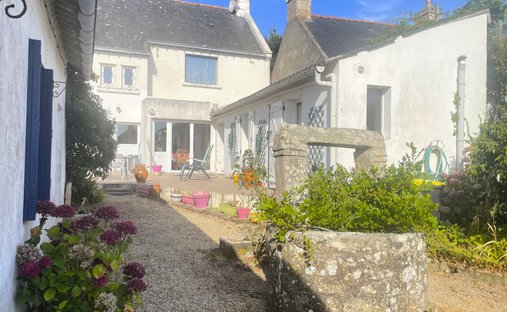 House in Saint-Pierre-Quiberon, Brittany, France 1