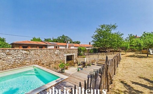 House in Le Pellerin, Pays de la Loire, France 1