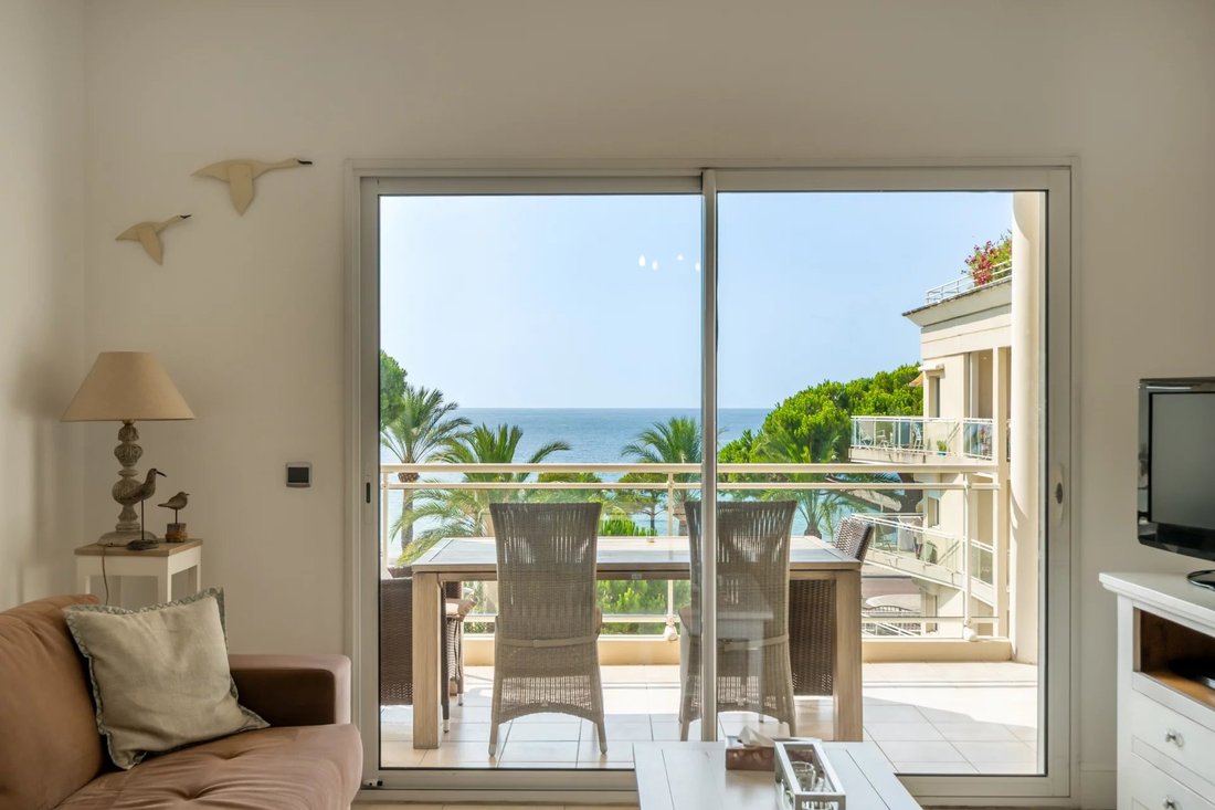 Apartment in Cannes, Provence-Alpes-Côte d'Azur, France 3 - 18513753