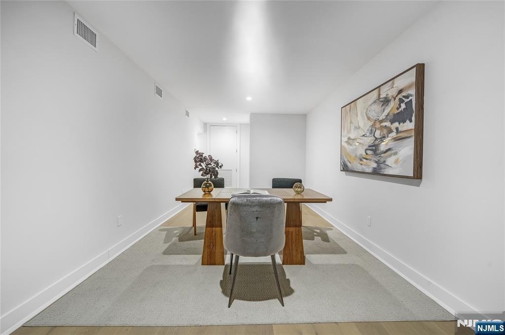 Condo in Leonia, New Jersey, United States 5 - 18509422
