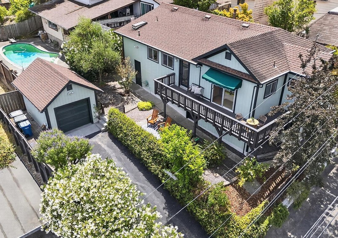 House in Petaluma, California, United States 4 - 18513780