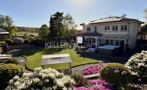 Villa in Mamer, Capellen, Luxembourg 1