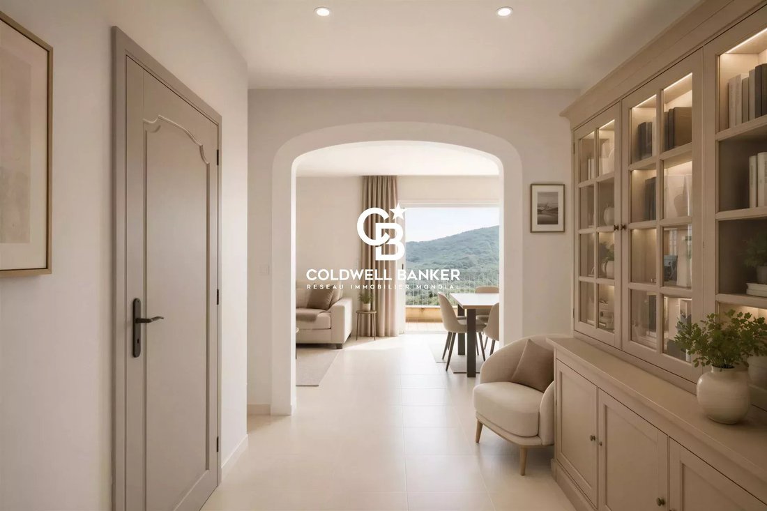 Villa in Sud, Cavalaire-sur-Mer, France 5 - 18509832