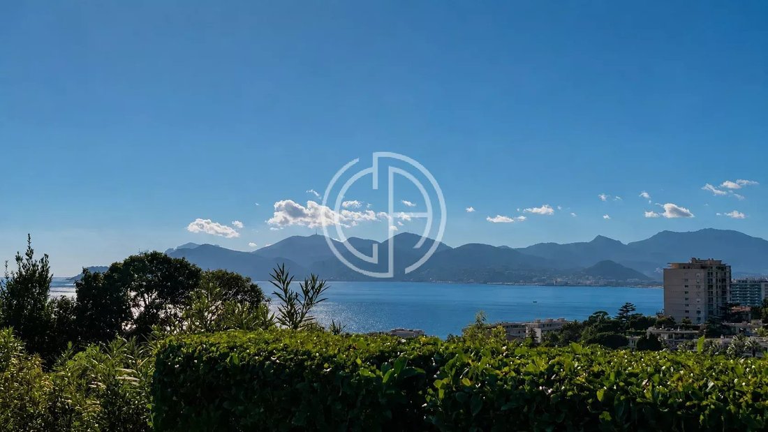 Apartment in Croix des Gardes, Cannes, France 2 - 18500500