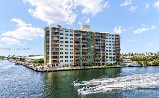 Condo in Fort Lauderdale, Florida, United States 1