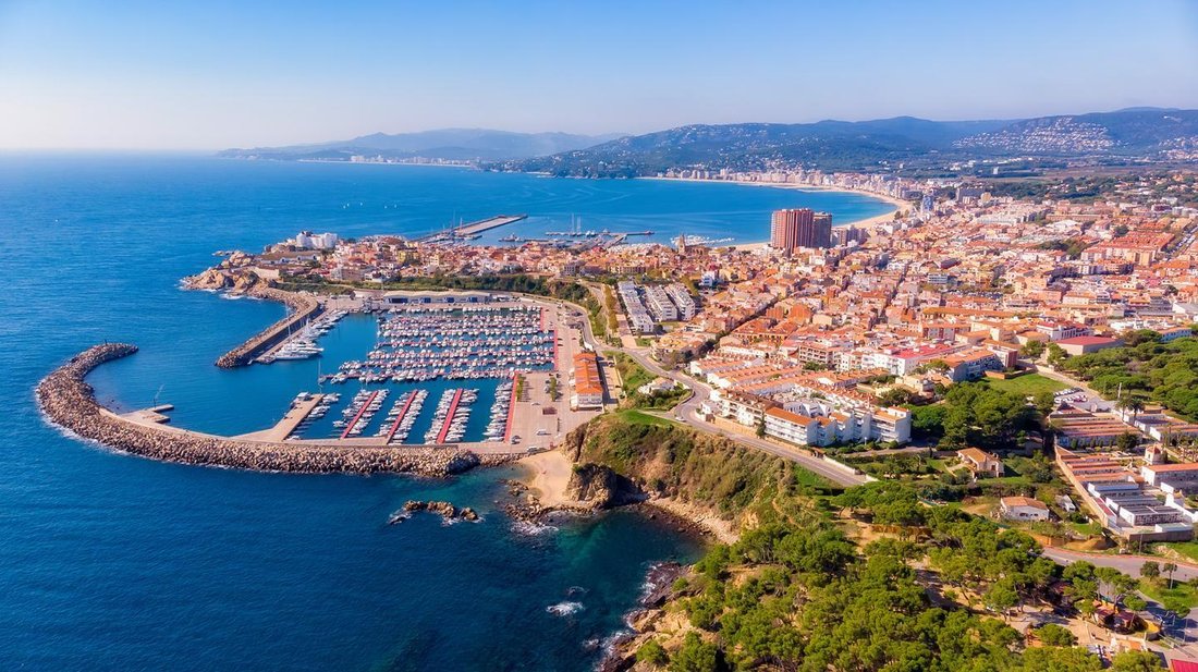 Land in Palamos, Catalonia, Spain 1 - 18508159
