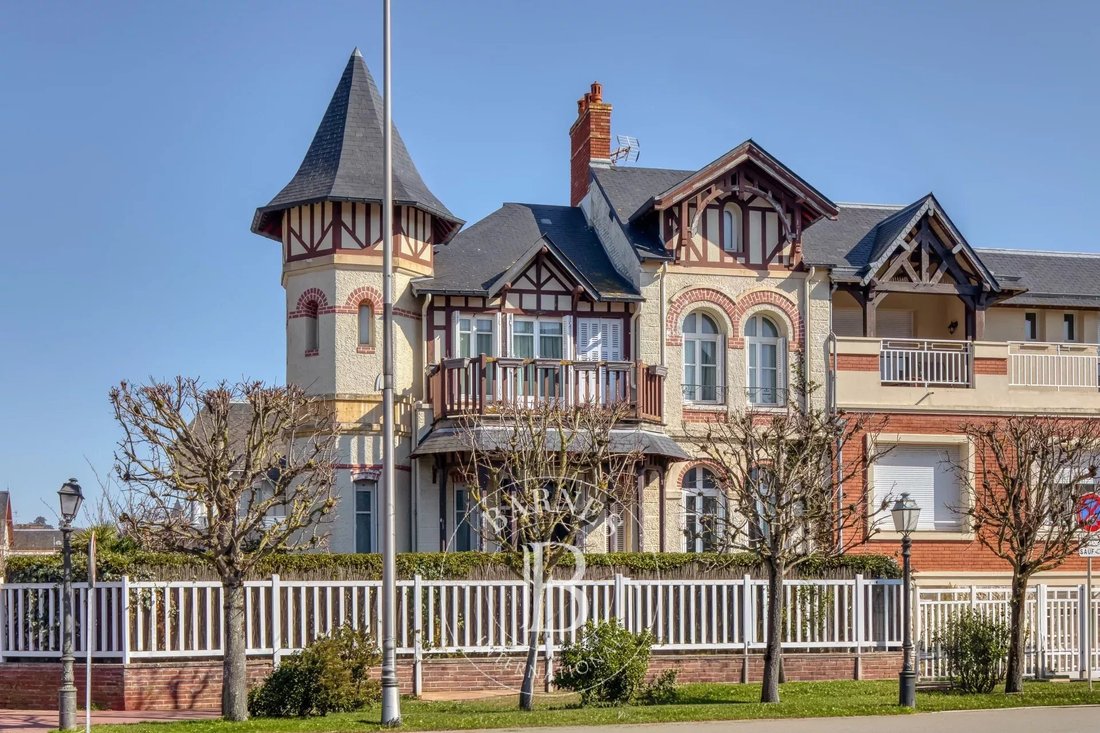 House in Deauville, Normandy, France 3 - 18517935