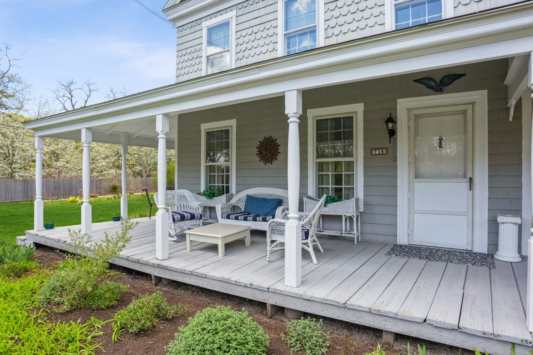 East Quogue, New York, United States 5 - 18294918