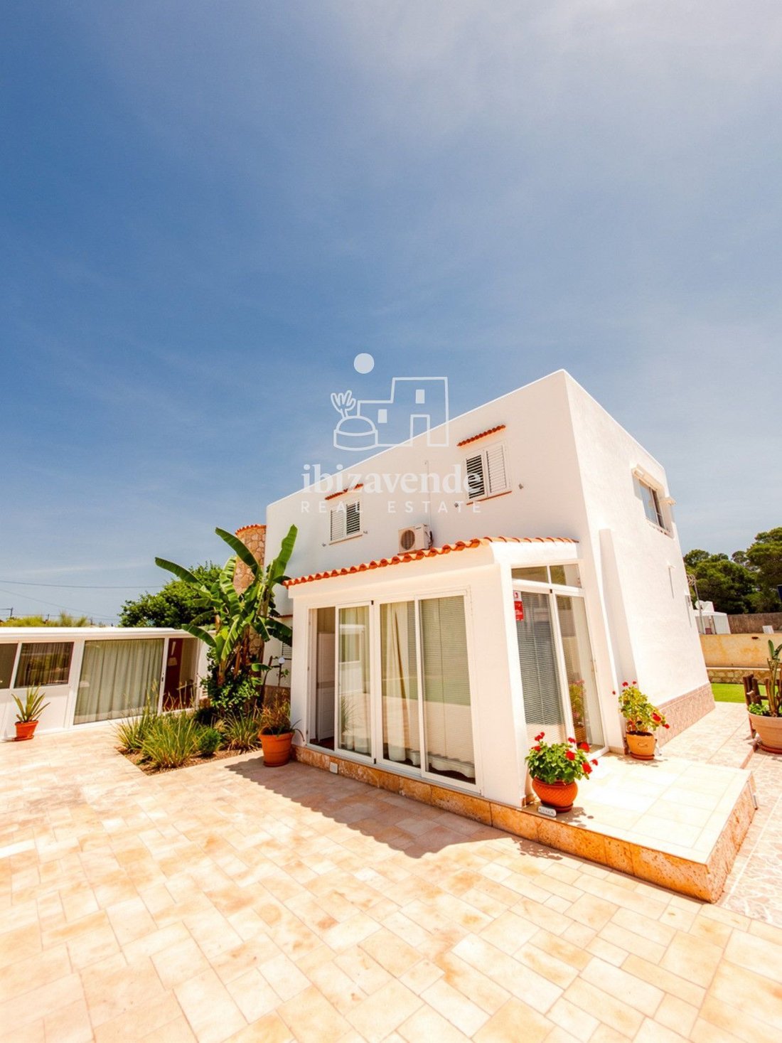 Villa in Sant Josep de sa Talaia, Balearic Islands, Spain 1 - 18508164