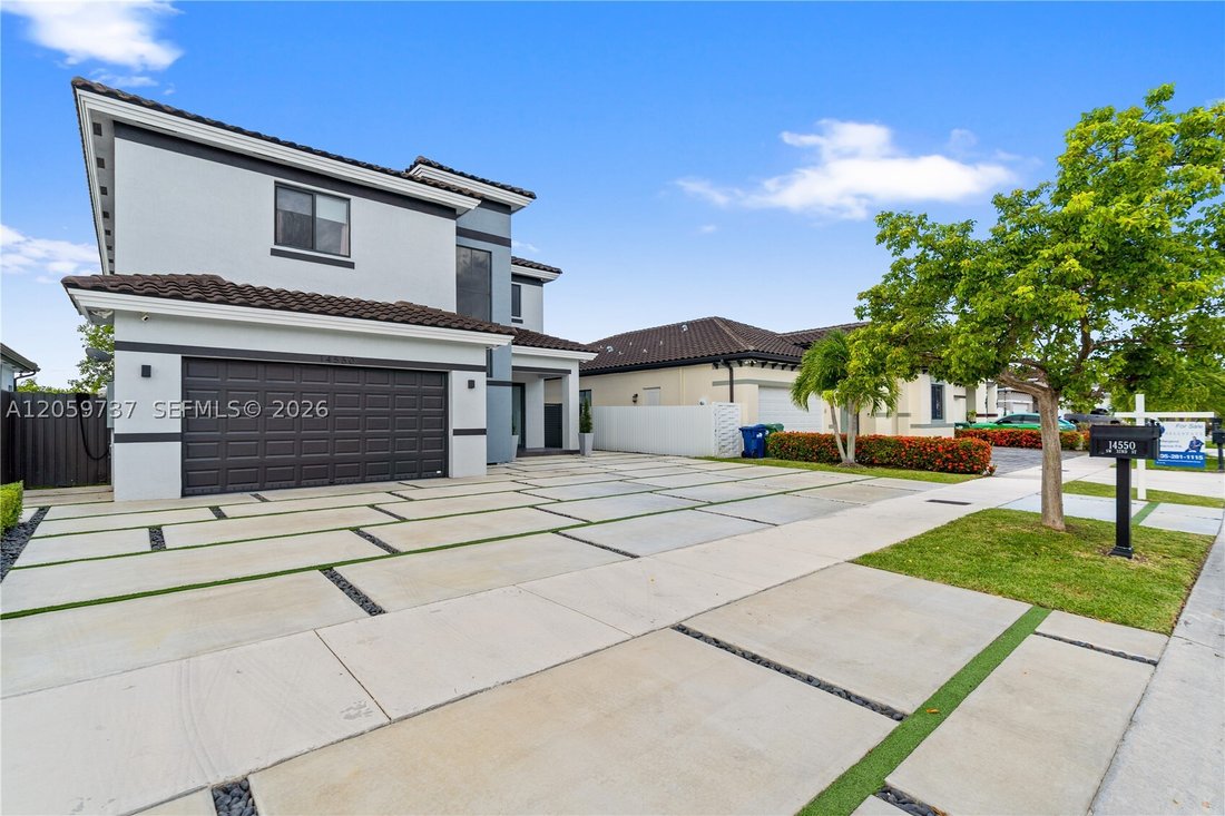 House in Miami, Florida, United States 3 - 18517556