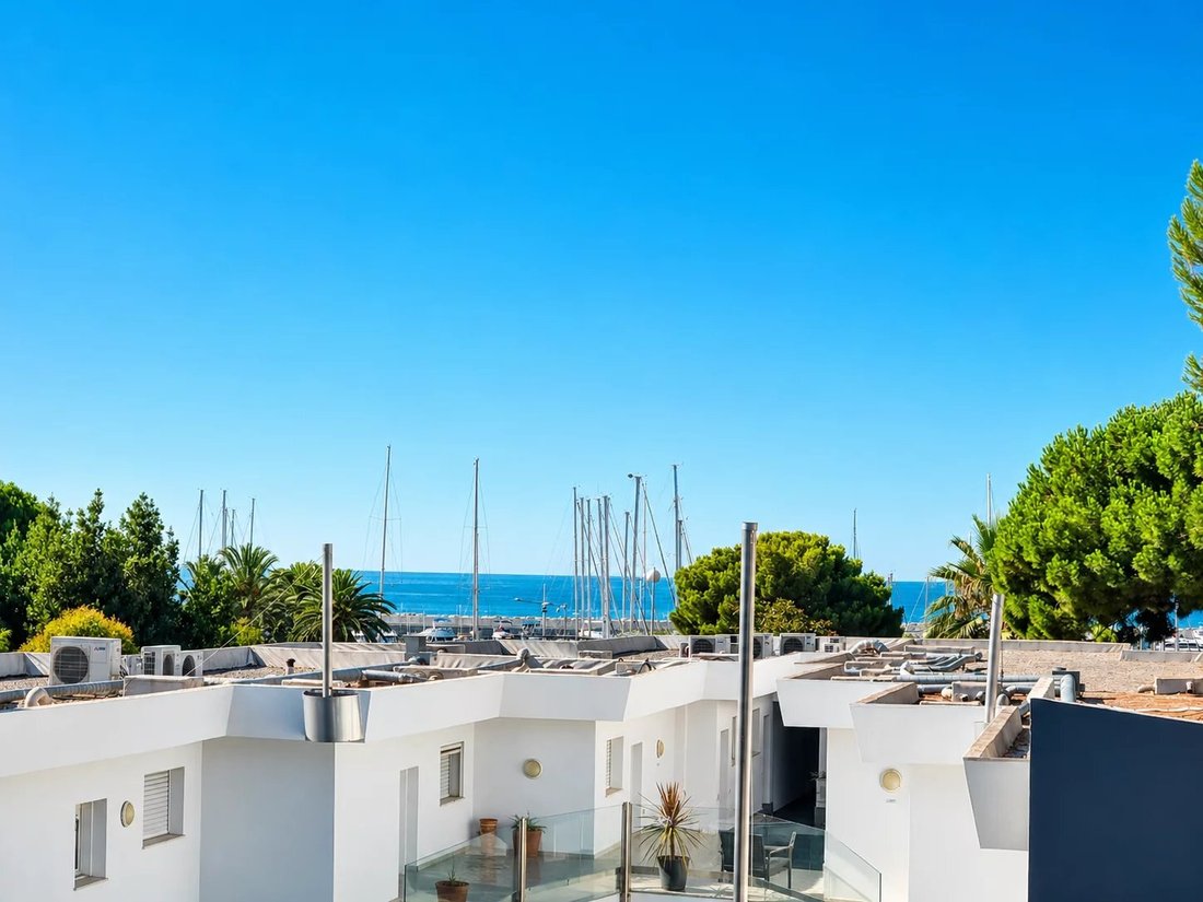 Apartment in Saint-Laurent-du-Var, Provence-Alpes-Côte d'Azur, France 1 - 18507678