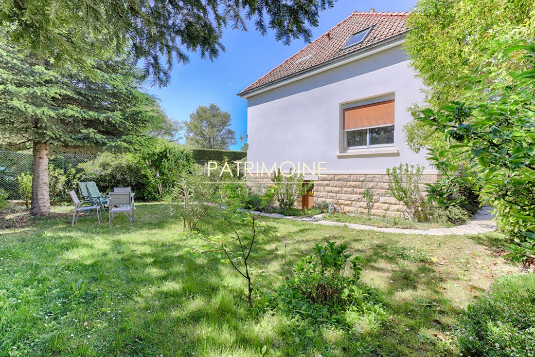 Villa in La Mairie, Saint-Gratien, France 2 - 18513894