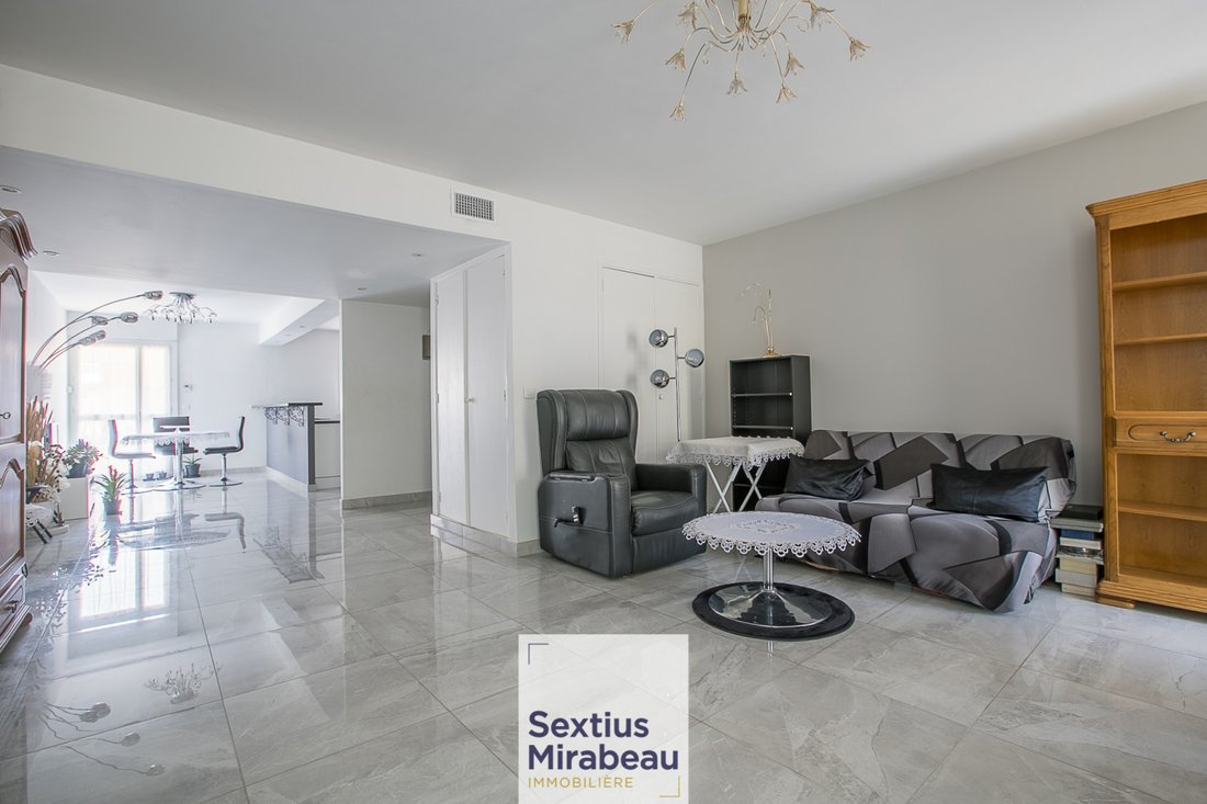 Apartment in Granettes-Jauberte-Sainte Anne, Aix-en-Provence, France 1 - 18511569