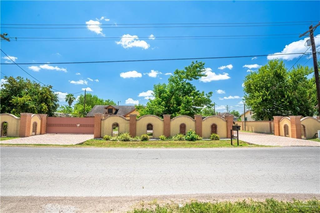 House in Weslaco, Texas, United States 2 - 18518431