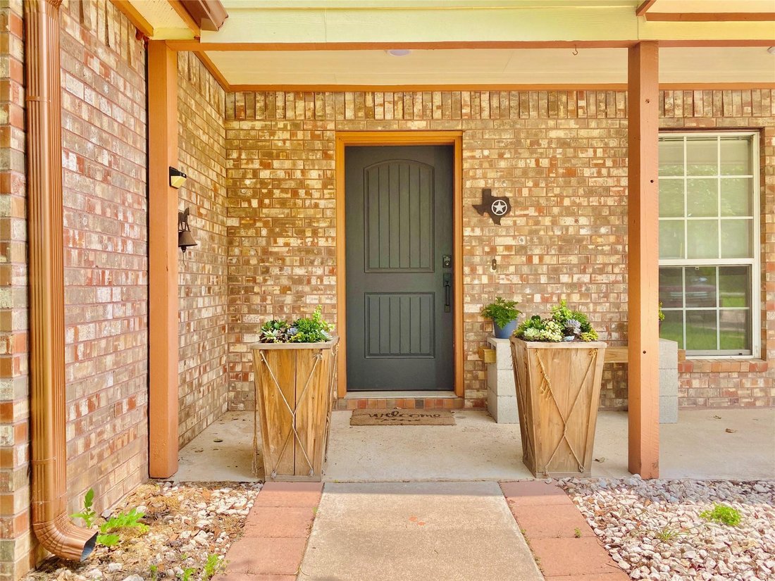 House in Bastrop, Texas, United States 3 - 18518814