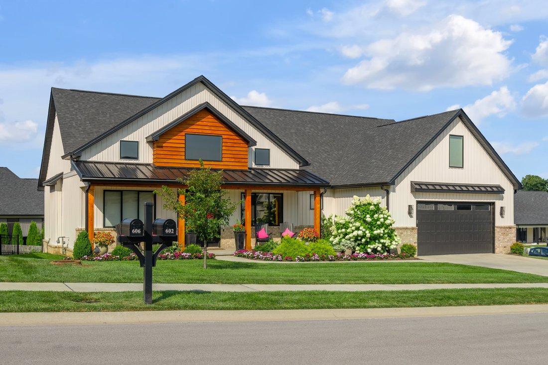 House in Versailles, Kentucky, United States 1 - 18508120