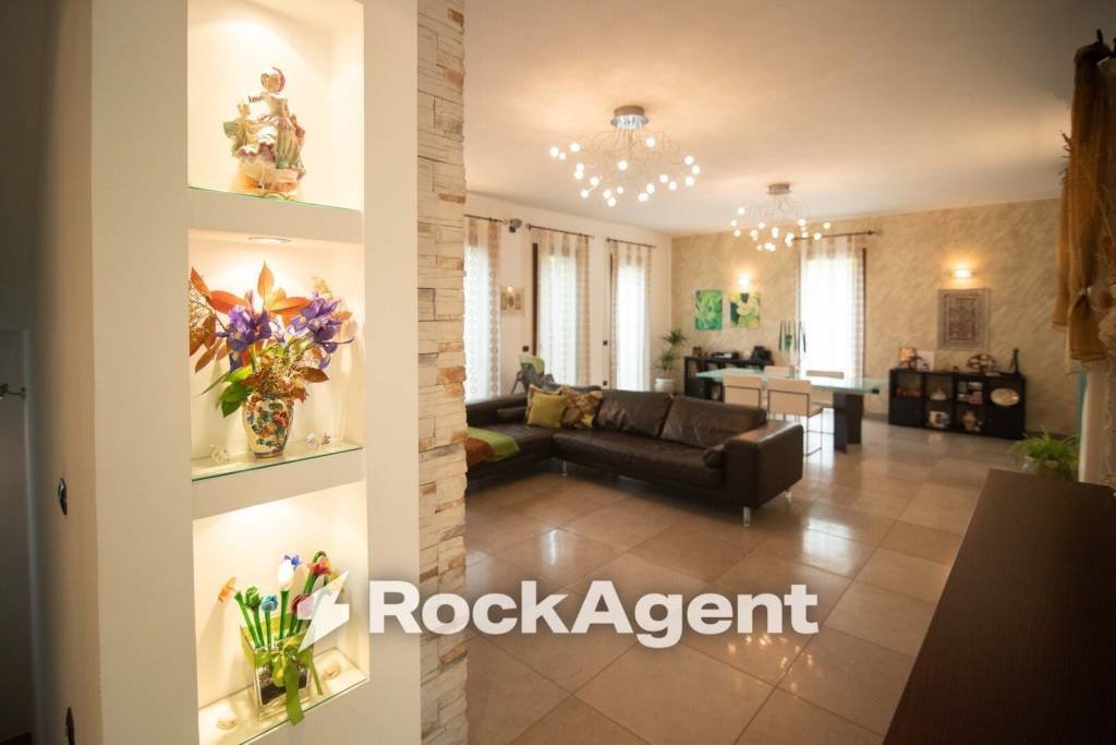 Villa in Bellaria-Igea Marina, Emilia-Romagna, Italy 5 - 18516450