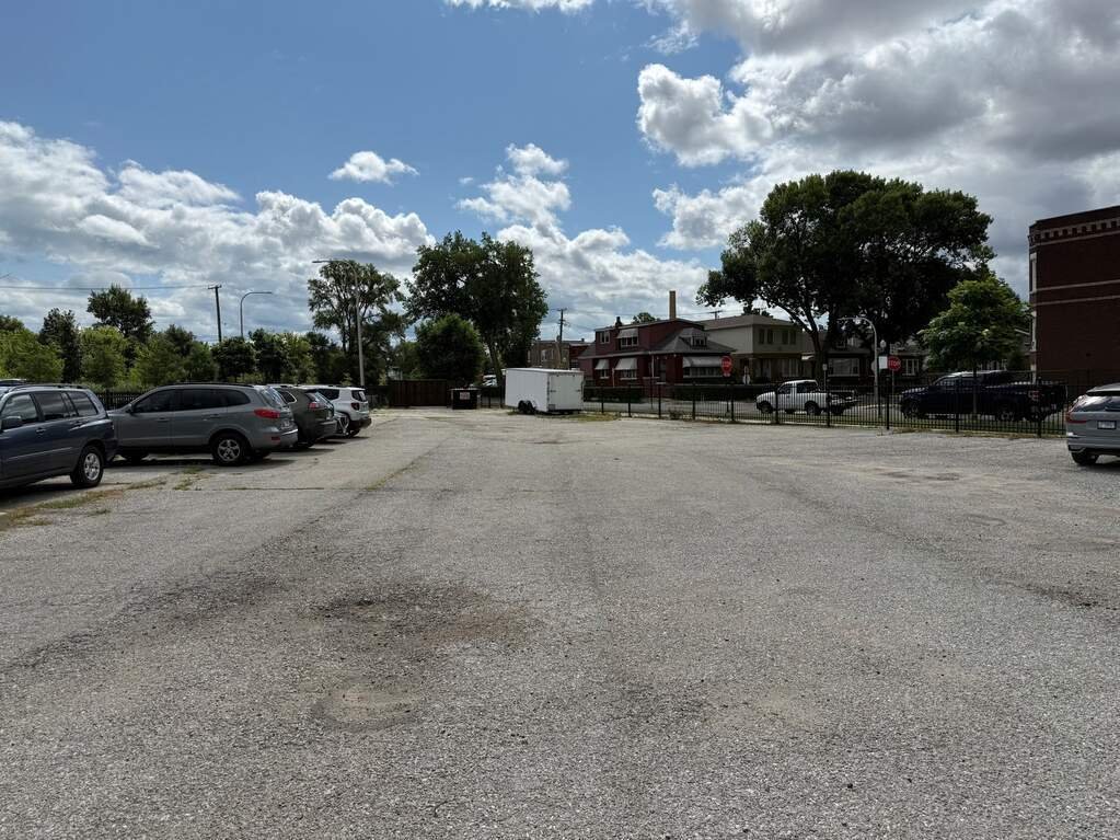 Land in Chicago, Illinois, United States 5 - 18514599