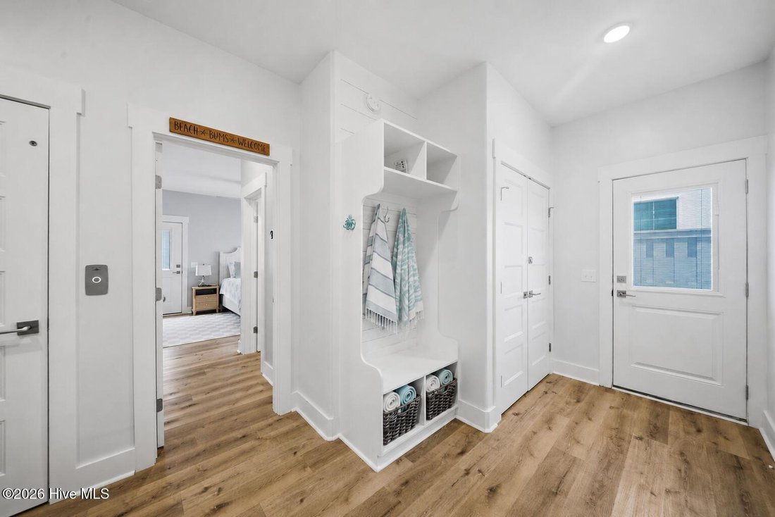 Townhouse in Carolina Beach, North Carolina, United States 5 - 18512192