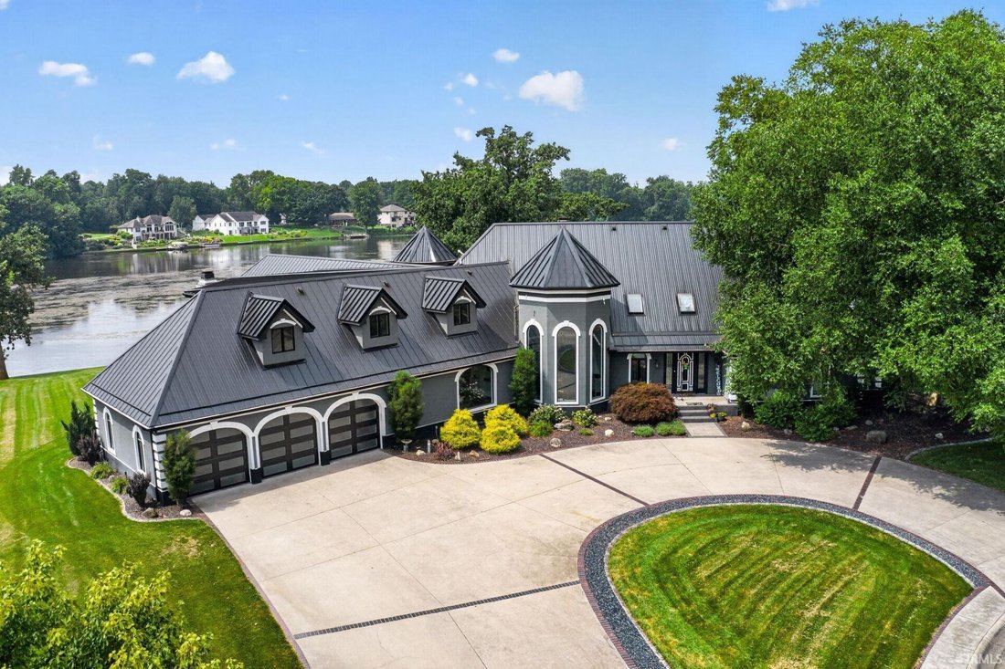 House in Elkhart, Indiana, United States 1 - 18514402